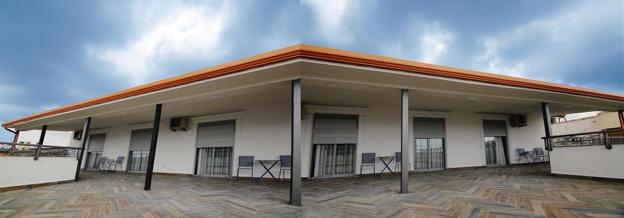 Hotel Lubjana Durrës Exterior foto